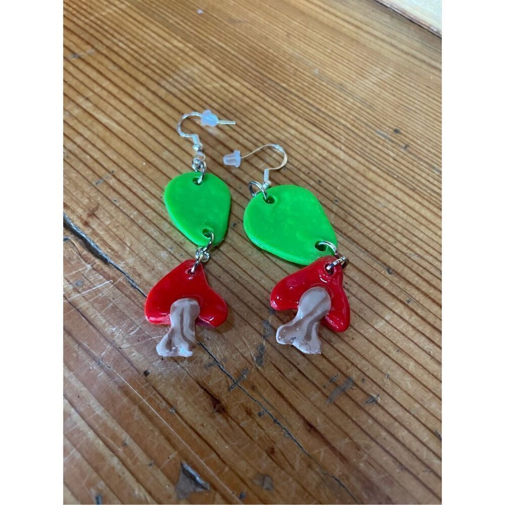 Custom Made Alien Earrings - Picture 2 of 2